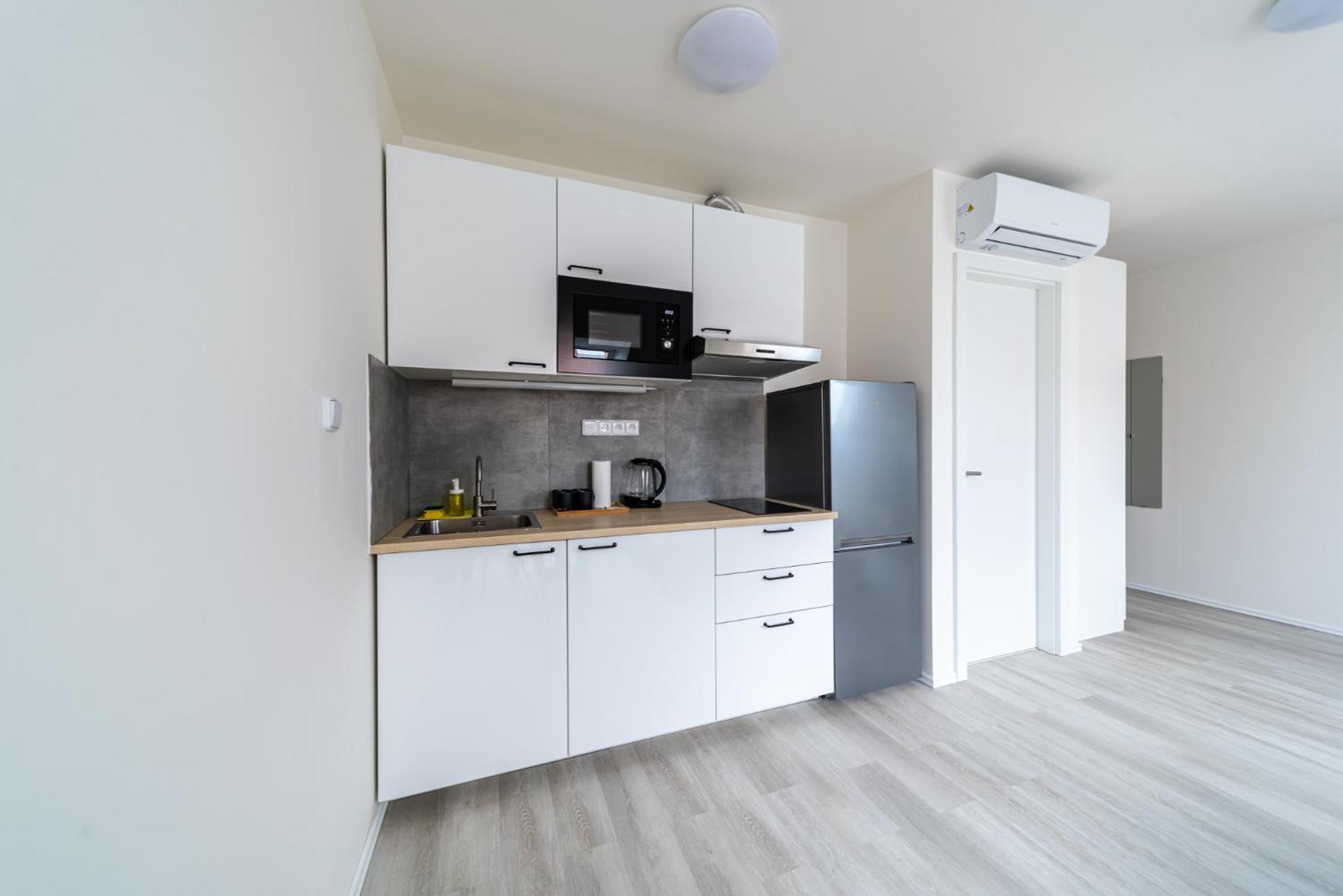 Apartments Borivojova 63 Praga Zewnętrze zdjęcie