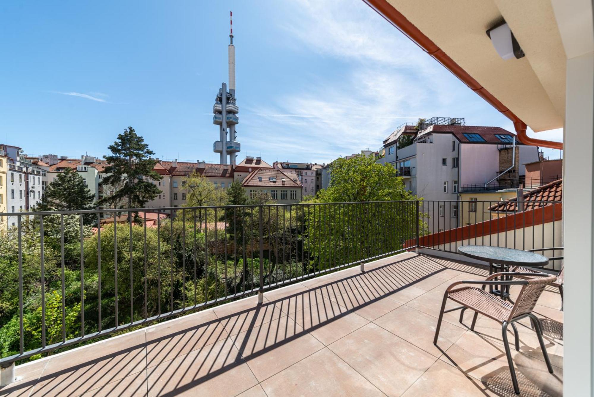 Apartments Borivojova 63 Praga Zewnętrze zdjęcie